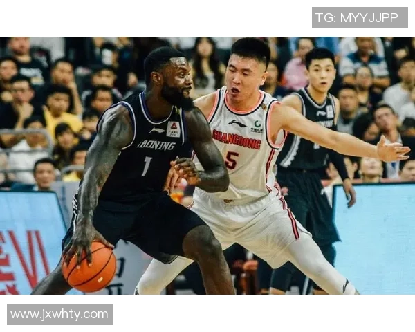 上海篮球队强势领跑大师赛积分榜积累90分展现冠军实力